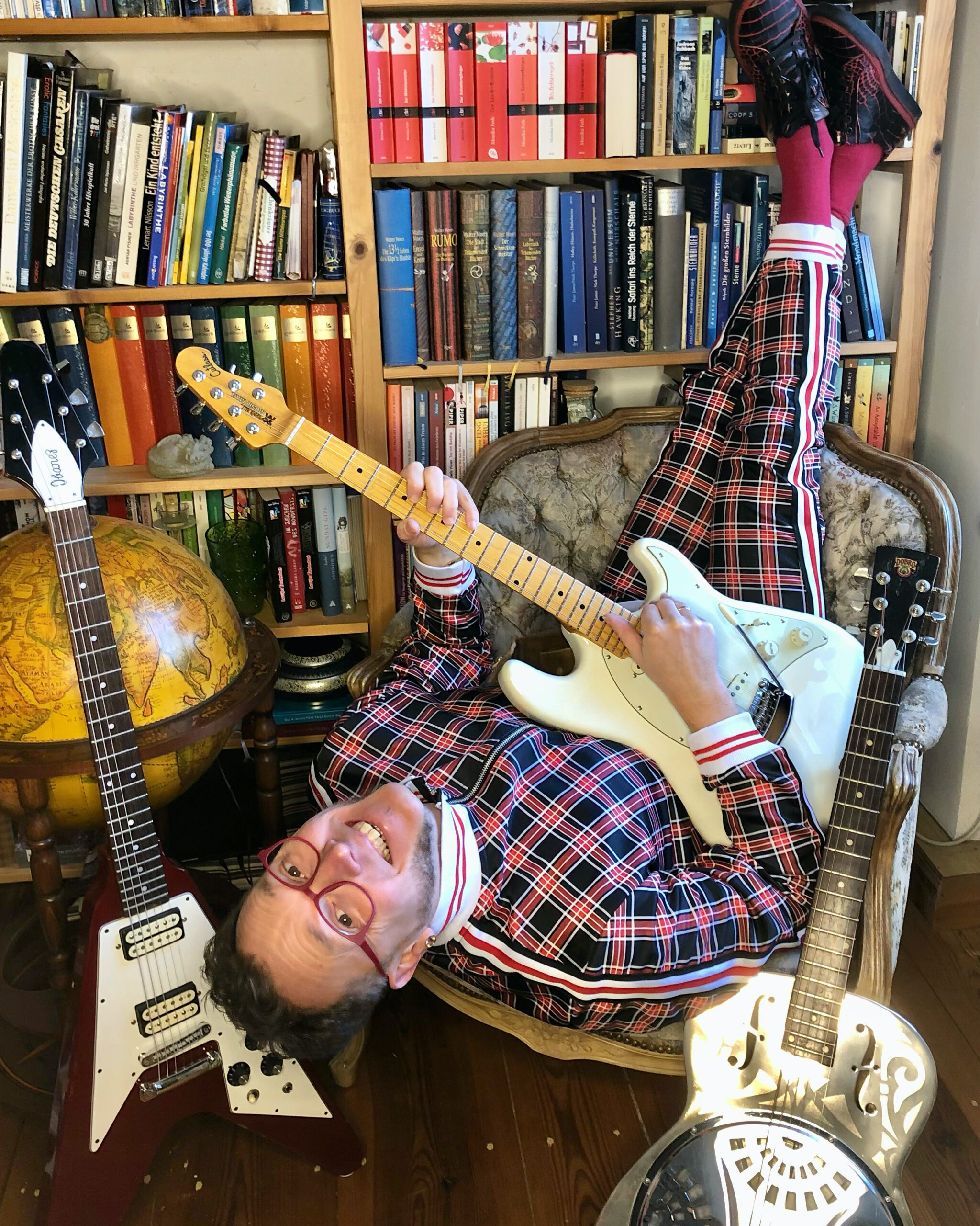 Svenson with guitars