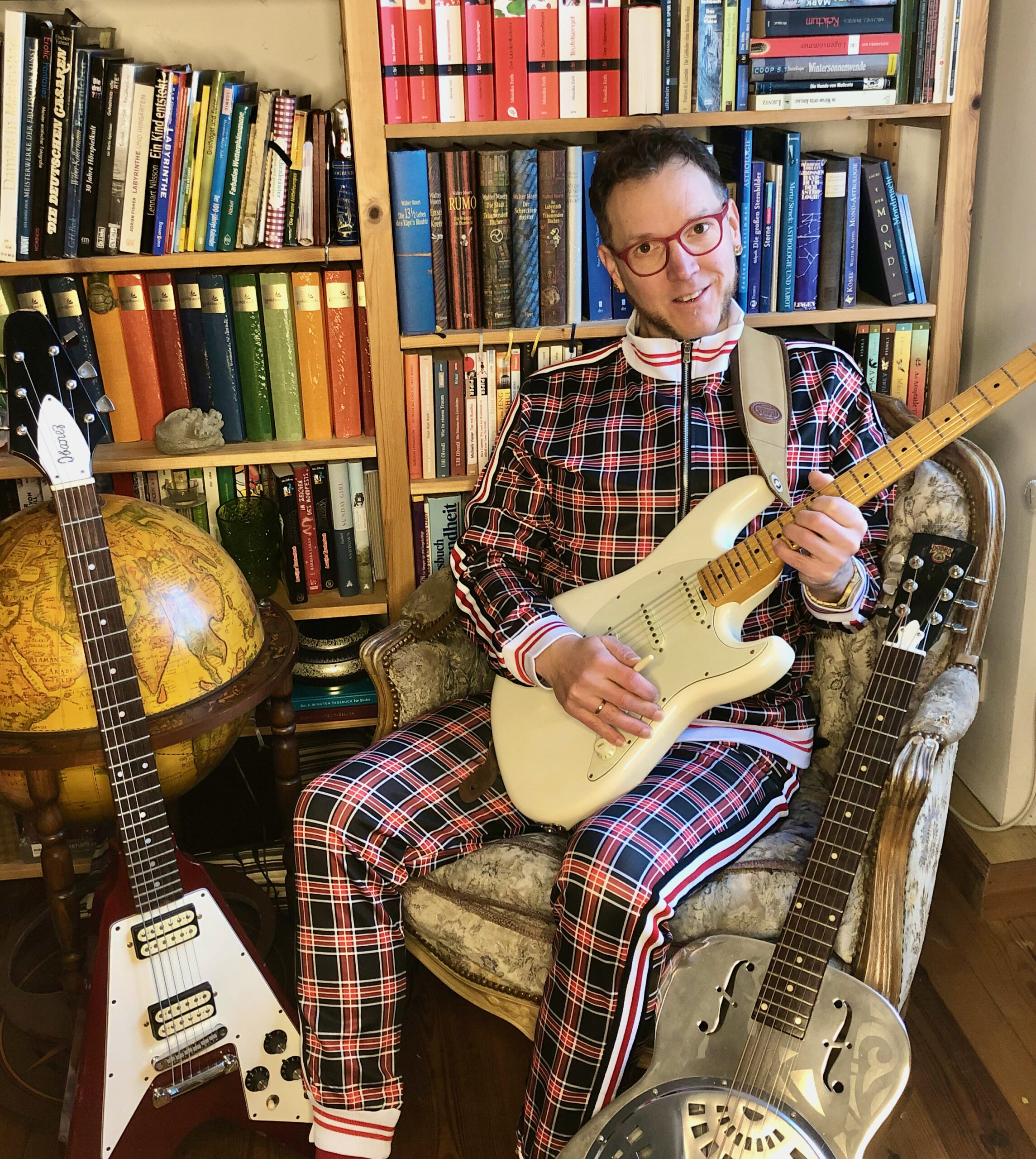 Svenson with guitars